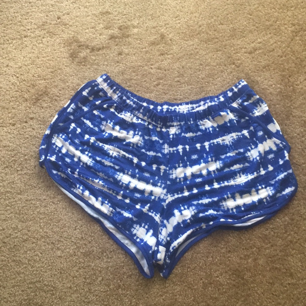 Cacique: french Terry dolphin hem sleep short